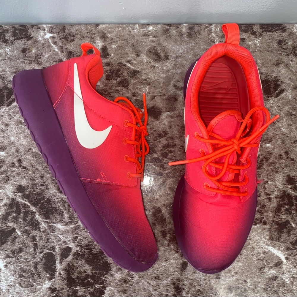 Nike Roshe Run | Ombré Pink & Purple